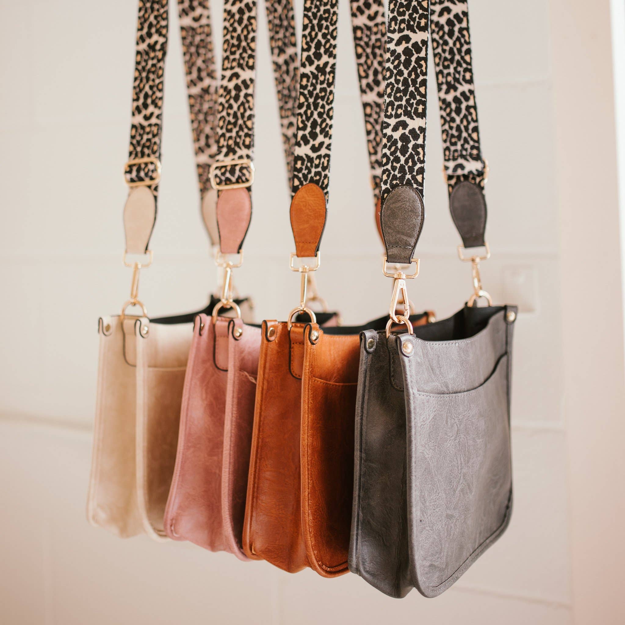 Caitlyn Faux Leather Crossbody Bag: Beige