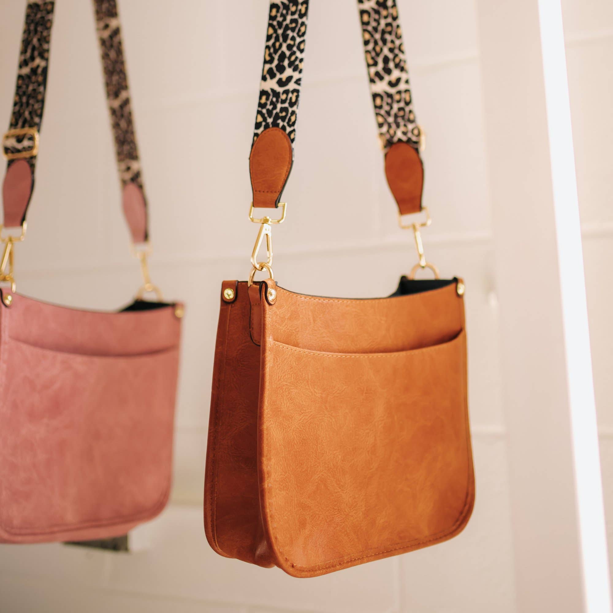 caitlyn-faux-leather-crossbody-bag-brown